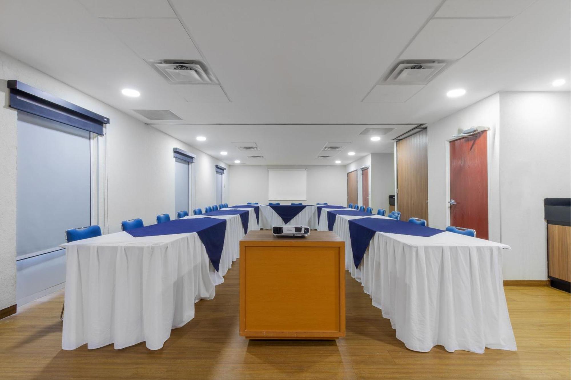 City Express By Marriott Tuxtla Gutiérrez Eksteriør billede